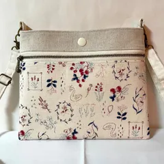 横型スマホポシェット ジュエリーボックス いちご 生成り ショルダーストラップ付き