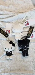 サンリオ ハローキティ キーホルダー ブラック/白 3個 まとめ売り 50周年記念