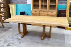 送料込】 オーク 無垢 手作業研磨 ダイニングテーブル 柏木工 家具職人