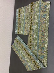 美品　グリーン系　小紋