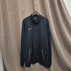 ナイキ ドライフィット トラック ジャケット L