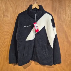 ニューバランス フリース ジャケット M (번82