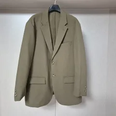 ユニクロ マルニ テーラード ジャケット オリーブ