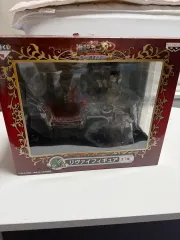 開封)進撃の巨人 一番くじ リヴァイa賞 リヴァイ 座位 フィギュア