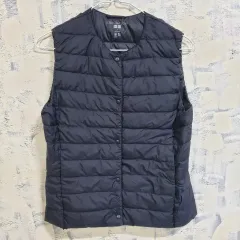 ユニクロ ウルトラライトダウン ベスト ブラック M