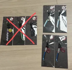 未開封 鬼滅の刃 日輪刀 キーホルダー 義勇 時透 無一郎