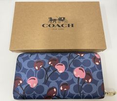 COACHコーチシグネチャーチェリー柄デニムブルー長財布 - メルカリ