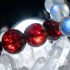 【厄除け・開運】紅白の天然石お守りブレスレット2本セット（赤瑪瑙/オニキス）