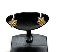 66CHRISTIAN LACROIX ゴールドカラー スターモチーフ カフス - メルカリ