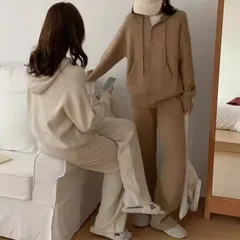 新品 セットアップ レディース ニットセットアップ 長袖 上下２点セット セーター  ニットセーター ニットパンツ ワイドパンツ カジュアル 上品 韓国風 カジュアル  上下 ゆったり 体型カバー 通学 通勤 mlhut