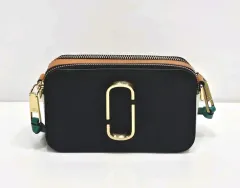 マークジェイコブス スナップショット カメラバッグ