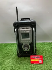 Makita MR103 ラジオ makita (マキタ) 7.2/9.6/10.8/14.4/18V対応 充電式ラジオ 黒 本体のみ