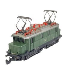 Item thumbnail for item 330b06f5-bf4a-471a-b185-bf217ee9d895