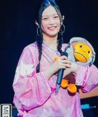 2026年最新】newjeansハニ着用の人気アイテム - メルカリ