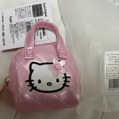 サンリオ キティ キルティング ポーチ (新品)