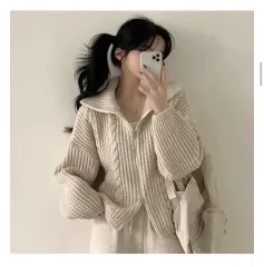 ケーブル編み ジップアップニット アイボリー