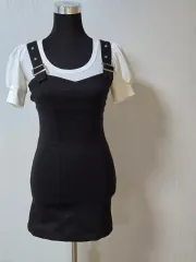 ブラック 迷 リブ Vネック ミニ ONE PIECE