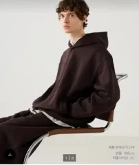 UNIQLO U オーバーサイズ スウェットシャツ DARK BROWN