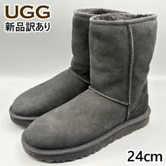 【新品】UGG ムートンブーツ ブラック USA7/JP24cm クラシックショートII レディース/女性用 1016223 アグ (UG18)
