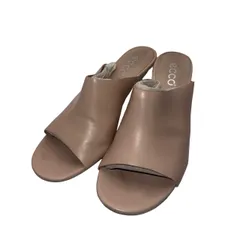  ECCO（エコー）レディース用レザーミュール（サンダル）38サイズ ピンクベージュ 可愛い  【ZK63】