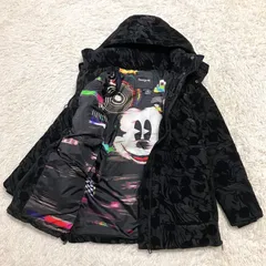 【少し訳あり】 Desigual. ディズニーコラボ 総柄の中綿ジャケット 洗える ブラック 裏地総柄 フード取り外し可能 ミッキーマウス ユニセックス Sサイズ