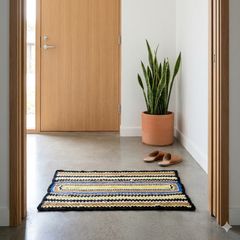 Item thumbnail for item f1810101-158d-43ab-8c0e-76994aa775b8