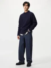 33 UNIQLO ワイドストレートジーン 68blue