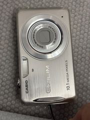 CASIO EXILIM 8.1メガピクセル EX-Z9 26012512 - メルカリ