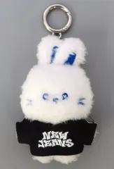 【中古】キーホルダー NewJeans ミニコスチュームキーリング ホワイト 「NewJeans How Sweet POP-UP」のサムネイル