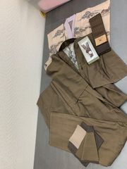 Item thumbnail for item 335073e8-e771-42da-80da-2727f120d99b