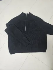 ブラック ハーフネック ニット ジップアップ