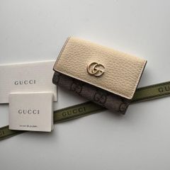 美品】 190 GUCCI グッチ インターロッキング キーケース - メルカリ