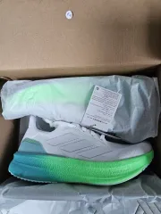 アディダス ウルトラブースト 5x 270サイズ ランニングシューズ 新品 (送料込み)