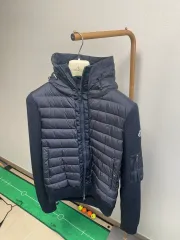 モンクレール フード付きニットダウンジャケット Mサイズ