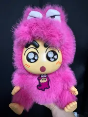 クレヨンしんちゃん Labubu(ラブブ）ぬいぐるみ フィギュア