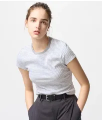 UNIQLO ストライプ Tシャツ