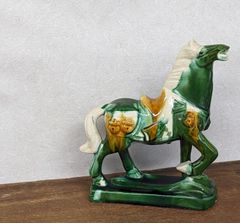 昭和レトロ】馬 置物 陶器 オブジェ 三頭馬 飾り インテリア