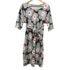 美品 Marimekko マリメッコ ウニッコ 半袖 膝丈 ベルテッド カットソー ワンピース S グレー レディース 古着 中古 USED