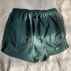 NIKE ドライフィット ブラック ランニング ハーフパンツ レディース L