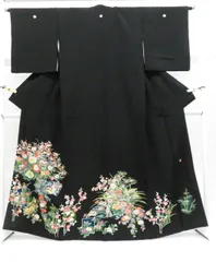 【一輝堂】黒留袖 作家物 落款入 五つ紋 鴛鴦に花 比翼仕立て 正絹 着物 美品 身丈約166.5cm 裄丈約63.5cm 26z01-218