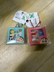 クレヨンしんちゃん ミニ フィギュア キーホルダー 2種 セット (未開封 新品)