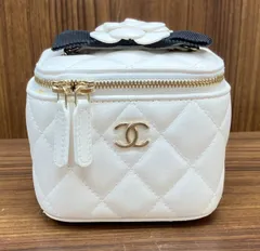 CHANEL シャネル バニティ カメリア ココマーク ラムスキン チェーンショルダー ホワイト バッグ 
