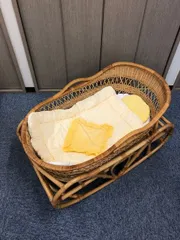 クリーニング済　ヨーランマット・上掛布団・枕付き 水玉今枝ラタン ベビークーファン