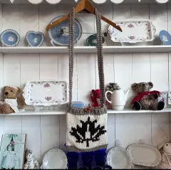 ニット メイプル クロスバック