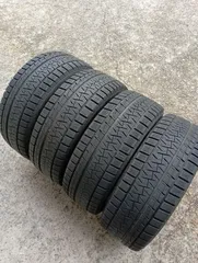 ピレリ　中古　アイスアシンメトリコプラス　スタッドレスタイヤ　205/55R16 4本セット　401
