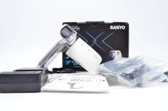 動作品】SANYO サンヨー Xacti DMX-CA8 ホワイト 防水デジタルムービー