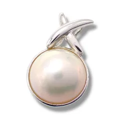 田崎真珠 タサキ TASAKI マベパール 真珠 ペンダントトップ ネックレストップ シルバー S刻印 ジュエリー クロスモチーフ 4581