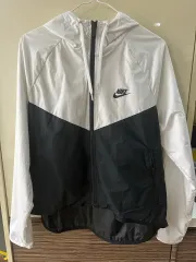 NIKE ナイキ ウィンドランナー ウィンドブレーカー m