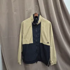 アディダス ウォーディング ウーブン ジャケット M