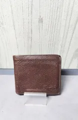 ◎I855 IL BISONTE イルビゾンテ 折財布 茶色（ｍ.ｆ）